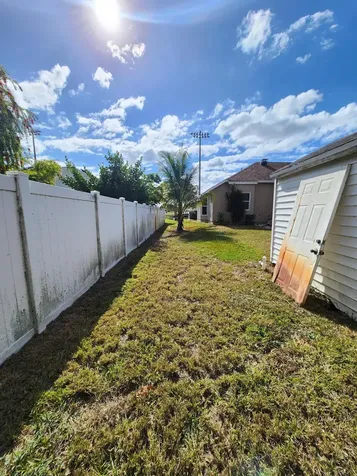 721 Sw Swan Avenue Port Saint Lucie FL 34983