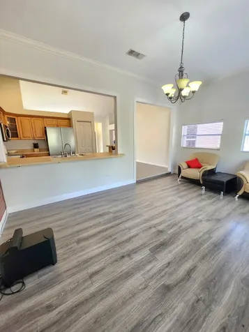 721 Sw Swan Avenue Port Saint Lucie FL 34983