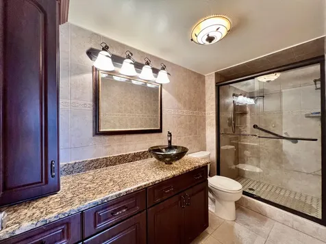 110 Greenbrier B West Palm Beach FL 33417