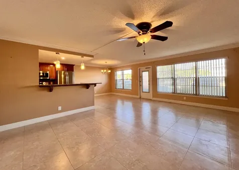 110 Greenbrier B West Palm Beach FL 33417