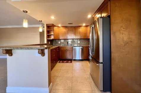 110 Greenbrier B West Palm Beach FL 33417
