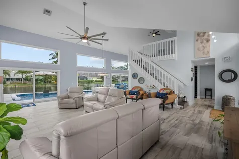 9029 Se Breeze Way Hobe Sound FL 33455