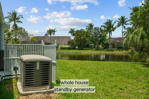 9029 Se Breeze Way Hobe Sound FL 33455