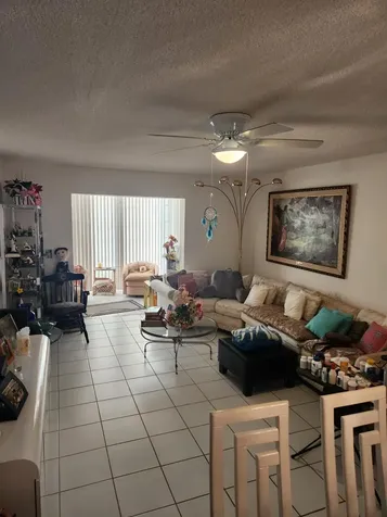 230 Ne 26th Avenue Boynton Beach FL 33435
