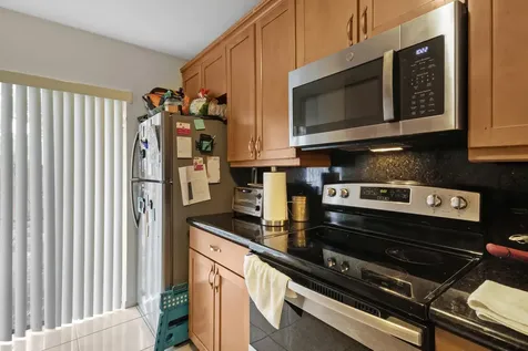 245 Charter Way West Palm Beach FL 33407
