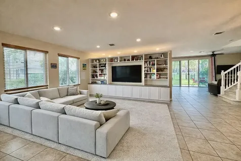 9022 Dupont Place Wellington FL 33414