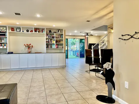 9022 Dupont Place Wellington FL 33414