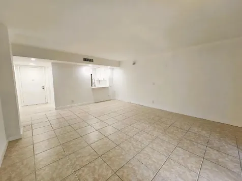 5220 Las Verdes Circle Delray Beach FL 33484