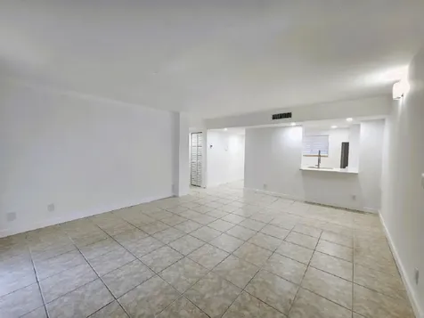 5220 Las Verdes Circle Delray Beach FL 33484