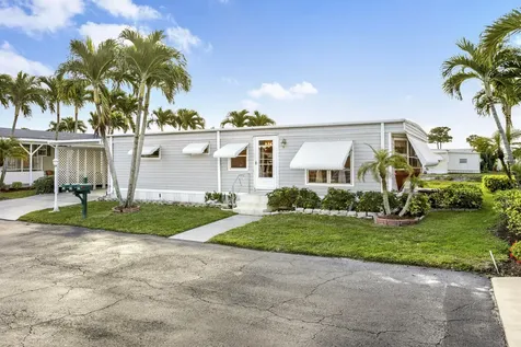 37041 Exuma Bay Boynton Beach FL 33436