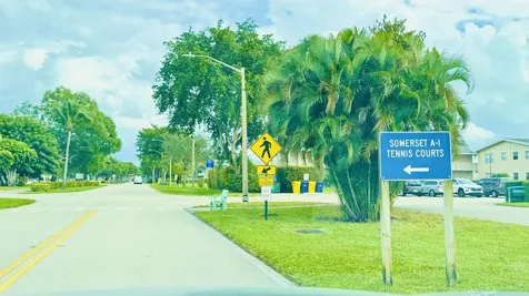164 Kent West Palm Beach FL 33417