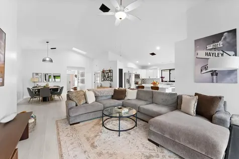175 Executive Circle Boynton Beach FL 33436
