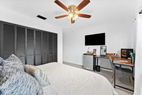 175 Executive Circle Boynton Beach FL 33436
