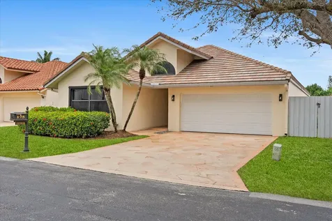 175 Executive Circle Boynton Beach FL 33436