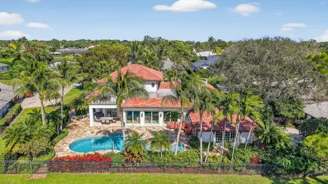 4816 S Lake Drive Boynton Beach FL 33436