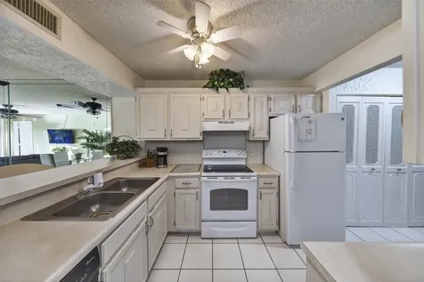 5611 Coral Lake Drive Margate FL 33063
