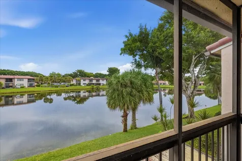 21386 Juego Circle Boca Raton FL 33433