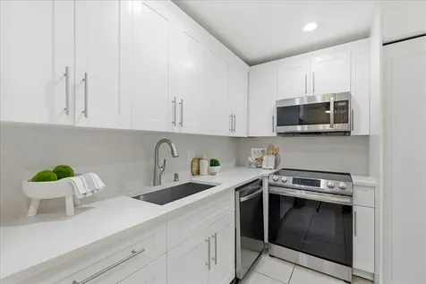 21386 Juego Circle Boca Raton FL 33433