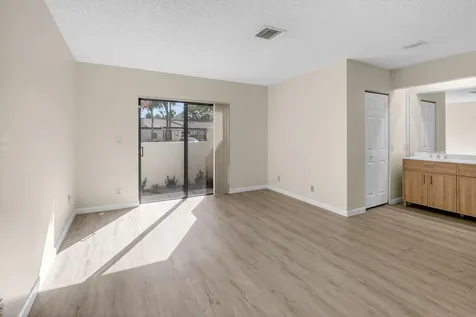 3149 Kingswood Terrace Boca Raton FL 33431