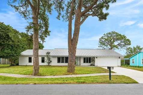 709 Warren Drive Jupiter FL 33458