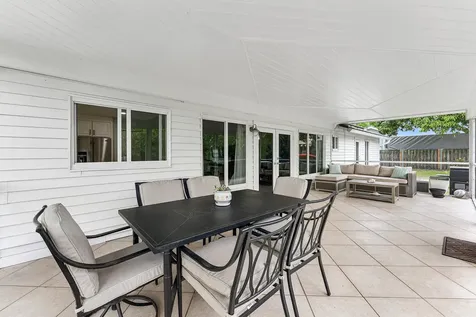 709 Warren Drive Jupiter FL 33458