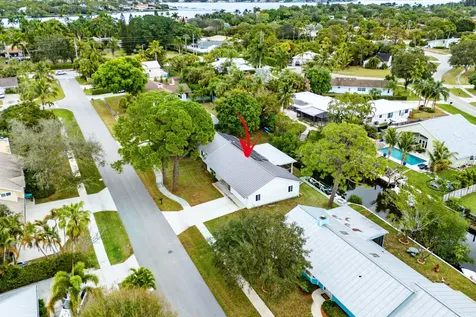 709 Warren Drive Jupiter FL 33458