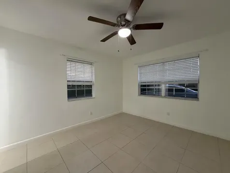 298 Sw 6th Street Boca Raton FL 33432