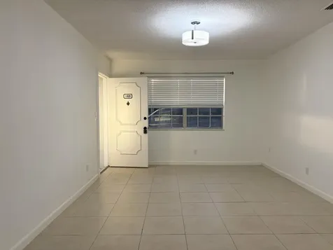 298 Sw 6th Street Boca Raton FL 33432