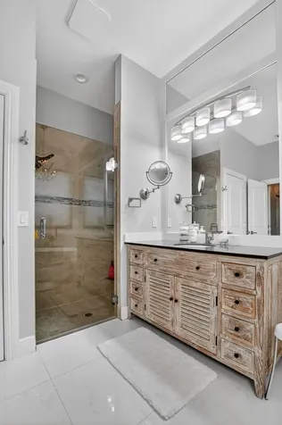 11 Lake Eden Drive Boynton Beach FL 33435