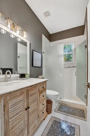 11 Lake Eden Drive Boynton Beach FL 33435