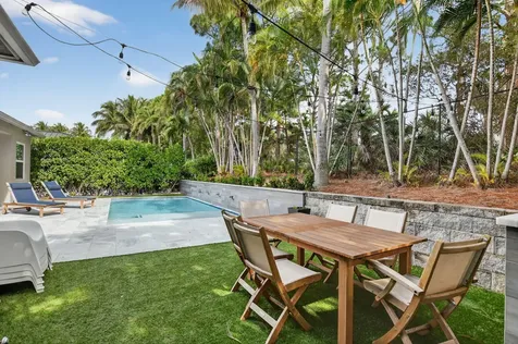 11 Lake Eden Drive Boynton Beach FL 33435