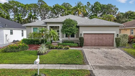 11 Lake Eden Drive Boynton Beach FL 33435