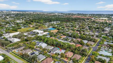 11 Lake Eden Drive Boynton Beach FL 33435