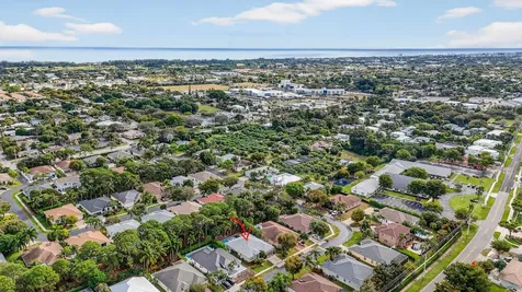 11 Lake Eden Drive Boynton Beach FL 33435