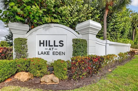 11 Lake Eden Drive Boynton Beach FL 33435