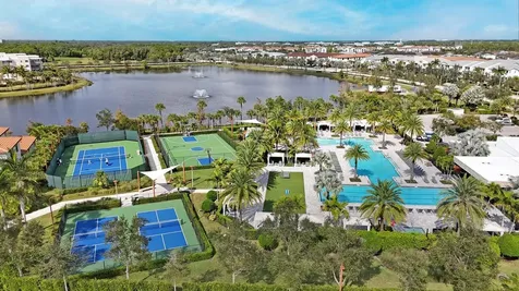 12544 Gross Pointe Drive Palm Beach Gardens FL 33418