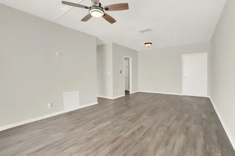 299 SW 7th Street Boca Raton FL 33432