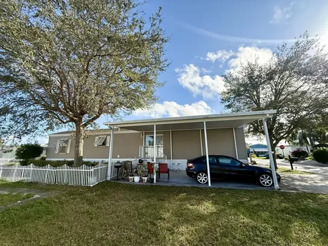 8964 Pine Street Boynton Beach FL 33436