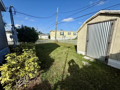8964 Pine Street Boynton Beach FL 33436