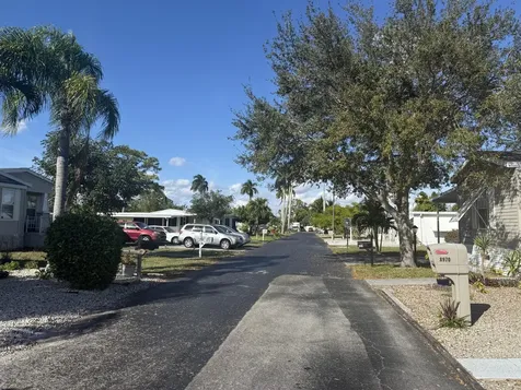 8964 Pine Street Boynton Beach FL 33436