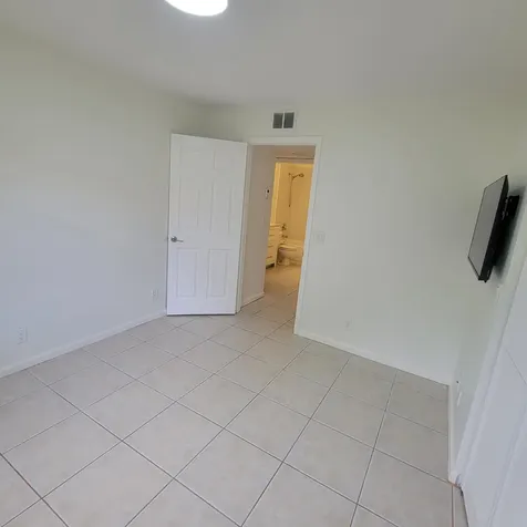23 Via De Casas Sur Boynton Beach FL 33426