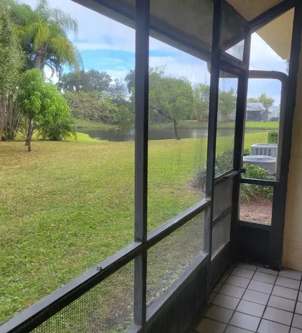 23 Via De Casas Sur Boynton Beach FL 33426