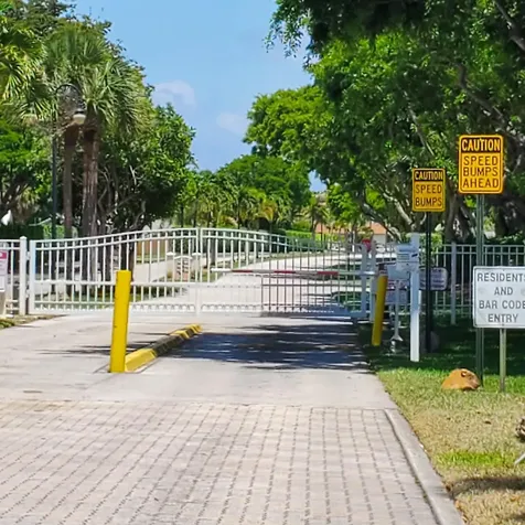 23 Via De Casas Sur Boynton Beach FL 33426