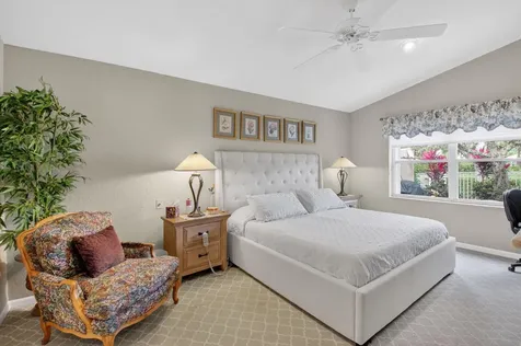 6877 Castlemaine Avenue Boynton Beach FL 33437