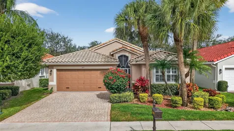 6877 Castlemaine Avenue Boynton Beach FL 33437