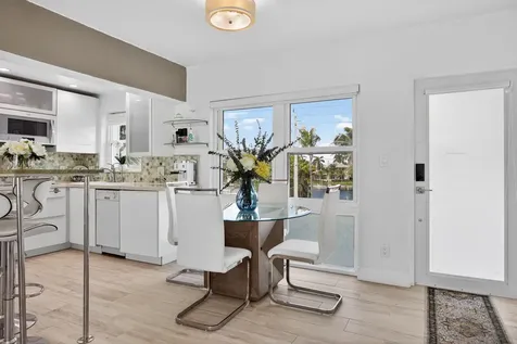 1043 Hillsboro Mile Hillsboro Beach FL 33062