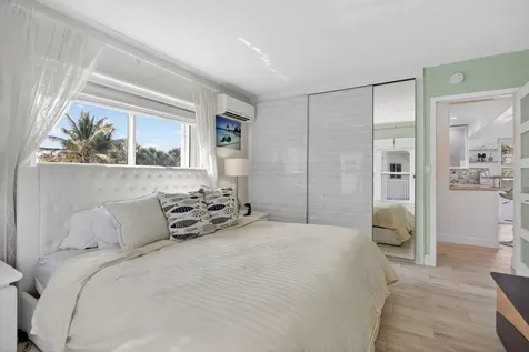 1043 Hillsboro Mile Hillsboro Beach FL 33062