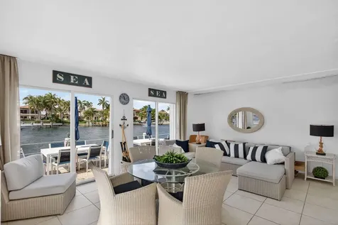 1043 Hillsboro Mile Hillsboro Beach FL 33062