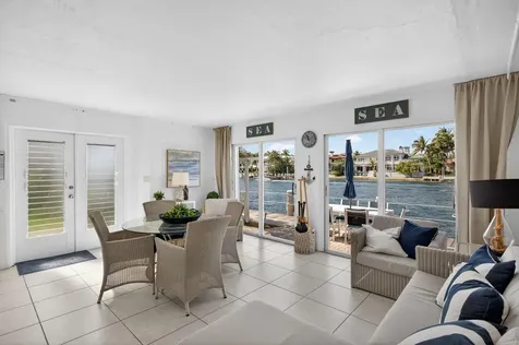 1043 Hillsboro Mile Hillsboro Beach FL 33062