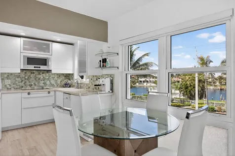 1043 Hillsboro Mile Hillsboro Beach FL 33062